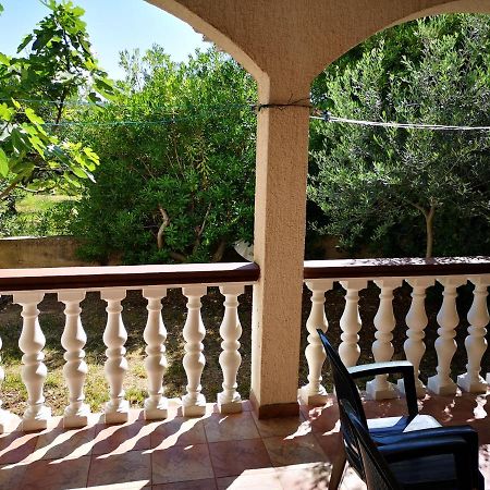 Apartments Mint Povljana - 50M From Sandy Beach Εξωτερικό φωτογραφία